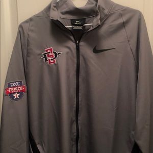 Nike windbreaker sdsu Aztecs size medium